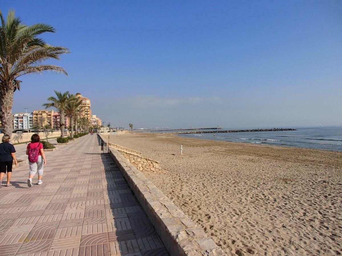 Valencia, Ideally Located 3Bed-2Bath Apart.Few Mints Walk From Beach,Pool,Shop. ميناء سابلايا المظهر الخارجي الصورة